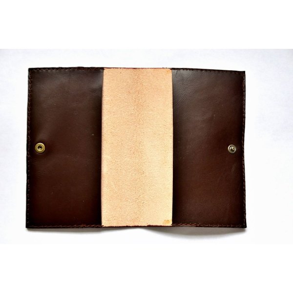 Range papiers de voiture en cuir &agrave; personnaliser