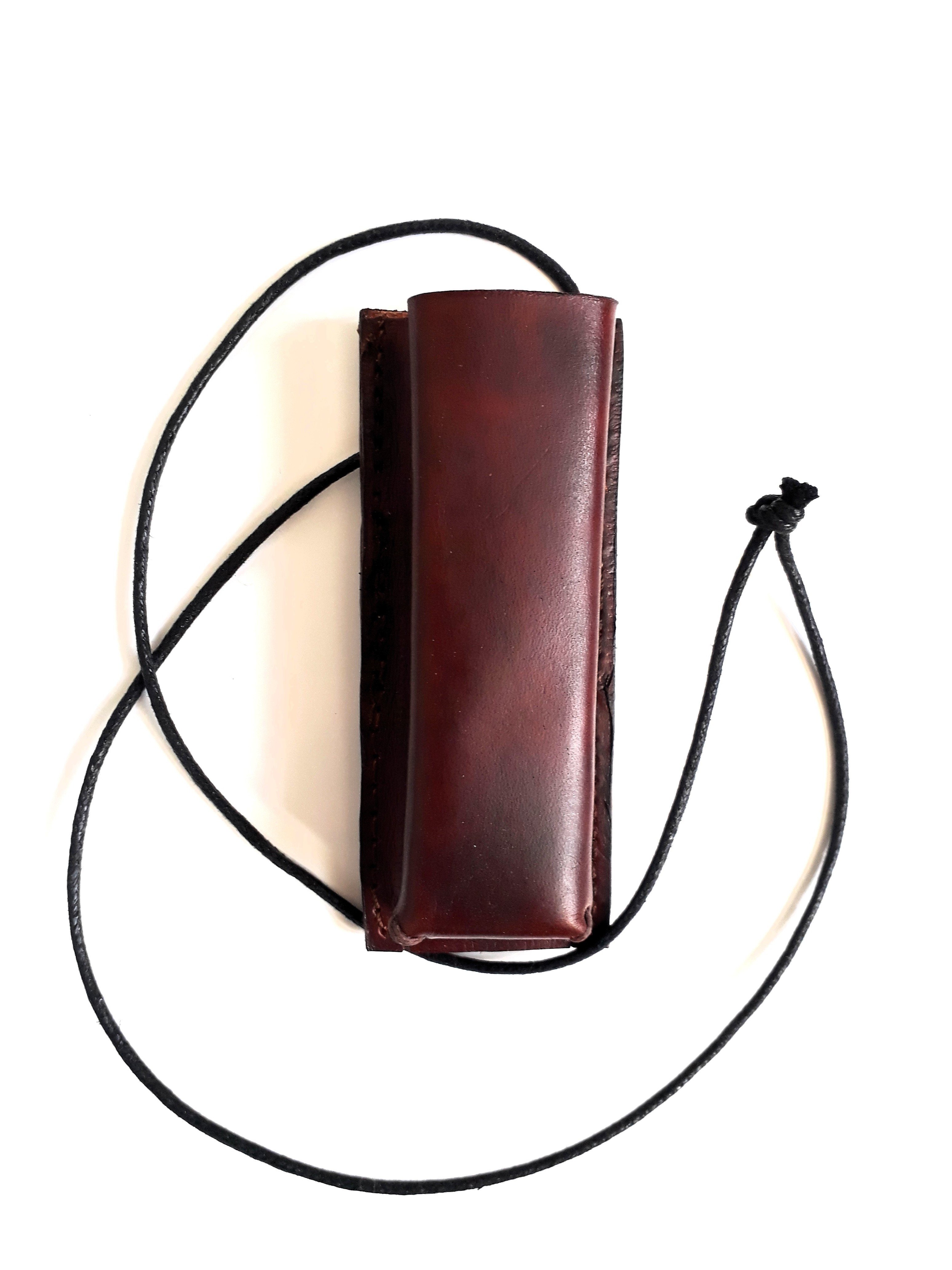 tour de cou ou clip ceinture pour votre cigarette &eacute;lectronique 