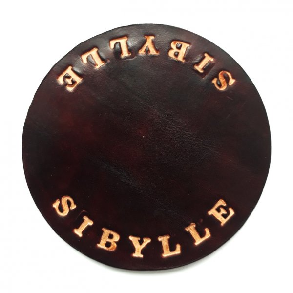 sous verre en cuir personnalis&eacute;