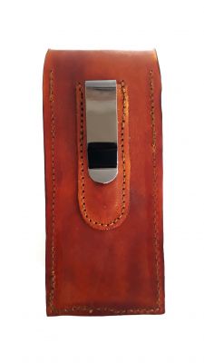 avec un clip en acier pour accrocher à la ceinture (+ 3.00 €)